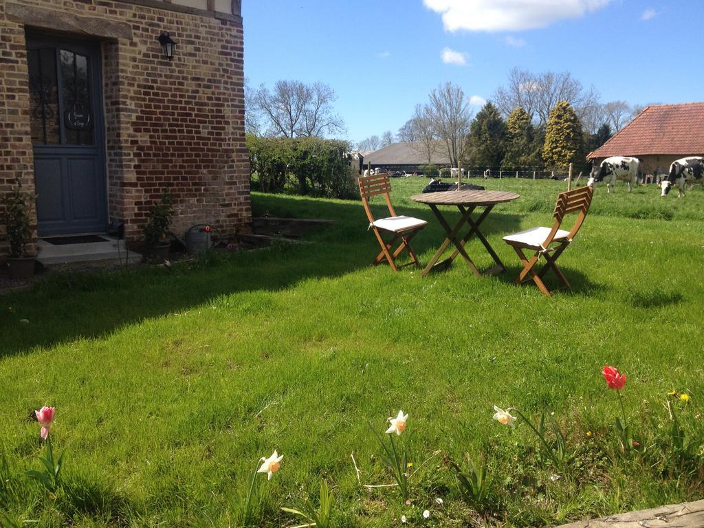 Le Clos Charmaine Auquemesnil Exterior photo